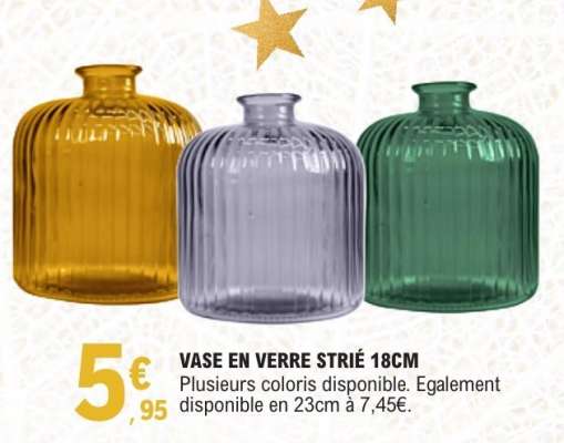 VASE EN VERRE STRIÉ 18CM