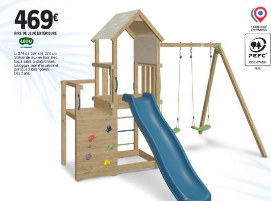 AIRE DE JEUX EXTÉRIEURE