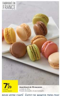 Assortiment de 18 macarons