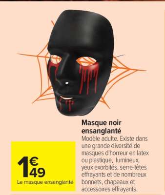 Masque noir ensanglanté